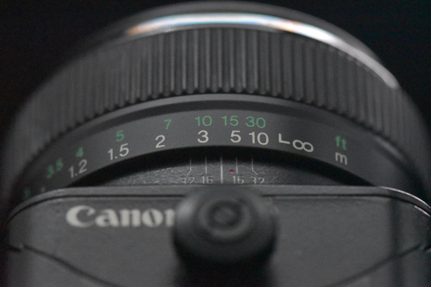 Canon TS-E 90mm f/2.8 Tilt Shift Lens US Duty Paid Film Camera JAPAN