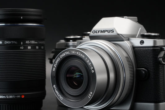 12928 cuts! Olympus OM-D E-M10 Mirrorless Camera + 14-42mm 40-150mm 11166