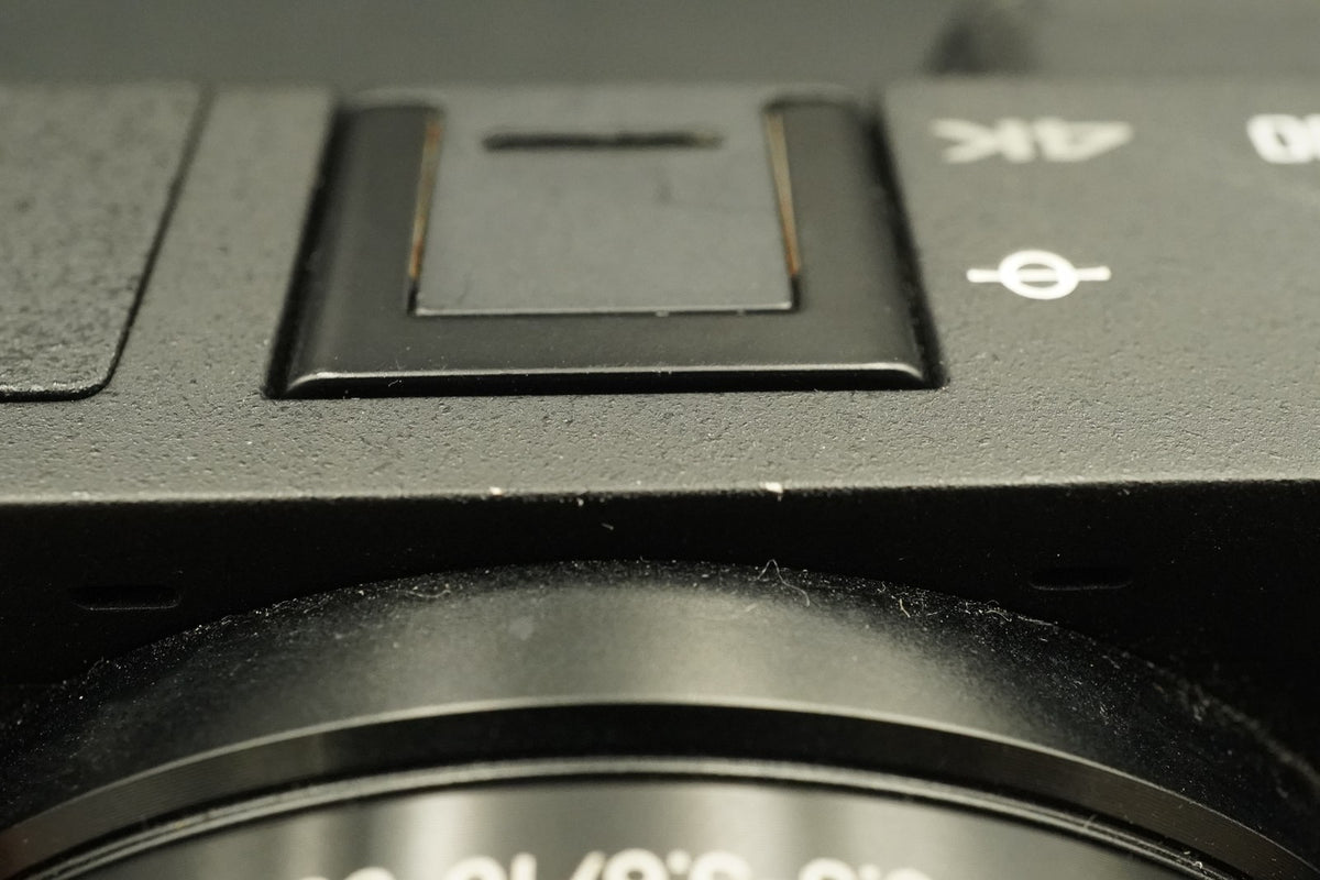 Sony Alpha A6400 Mirrorless Digital Camera with Lens Black -3236 cuts- #12174