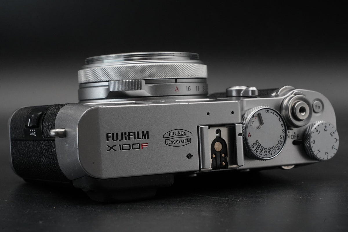 Fujifilm X100F 24.3MP Digital Camera Silver From JAPAN US STOCK #11269