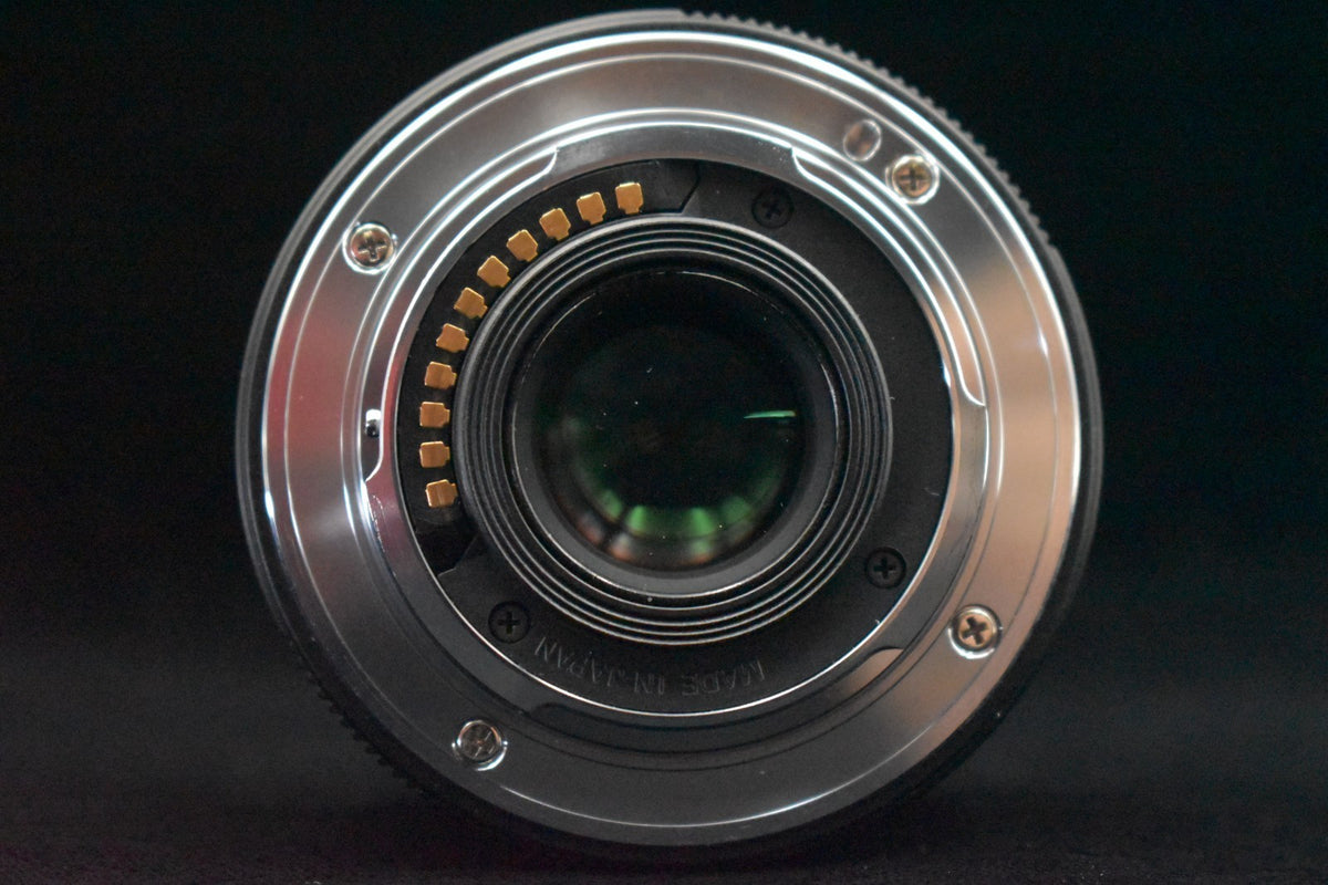 OLYMPUS M.ZUIKO DIGITAL 25mm F/1.8 Black Lens for Micro Four Thirds 9409