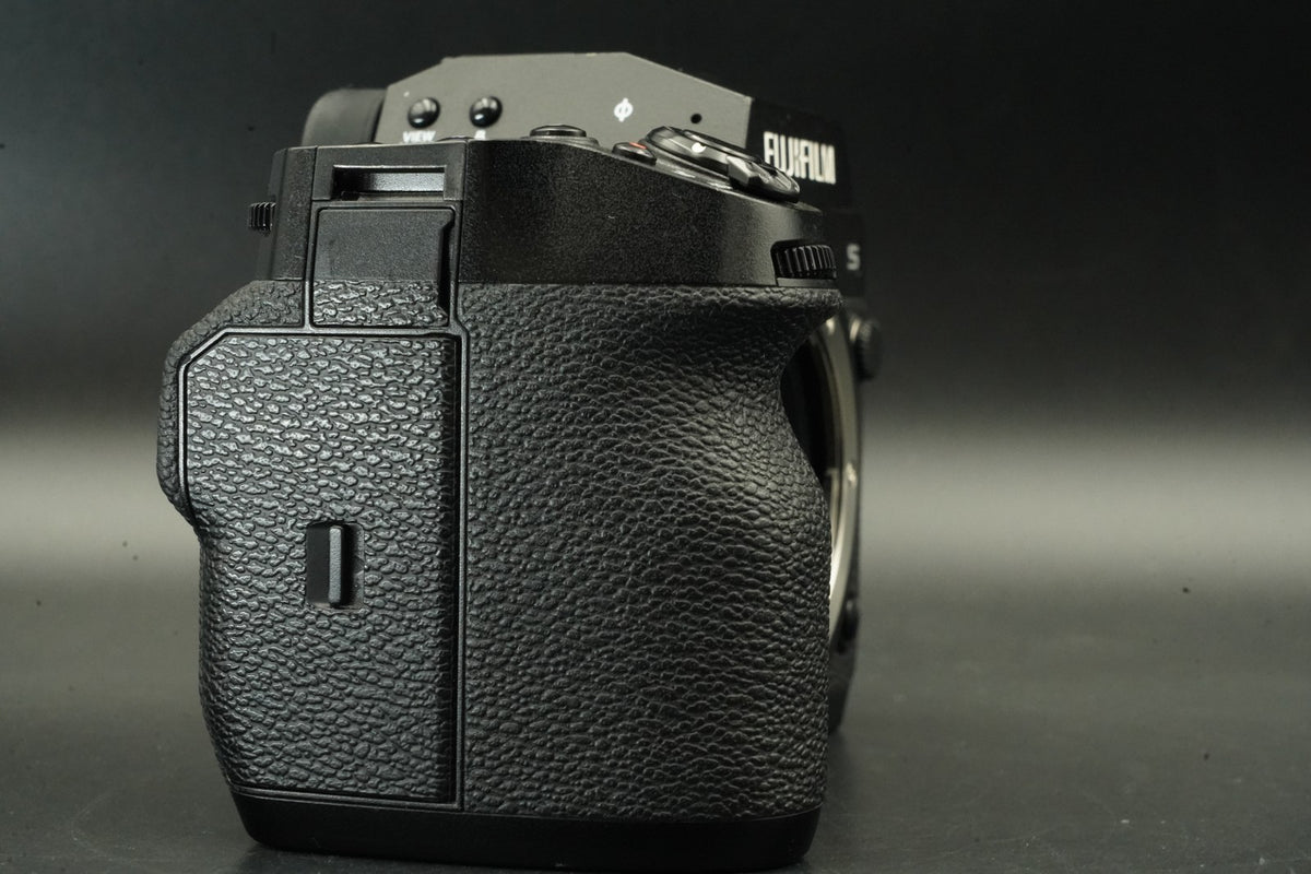 Fotocamera digitale mirrorless Fujifilm X-H2S nera -16600 tagli - #10328