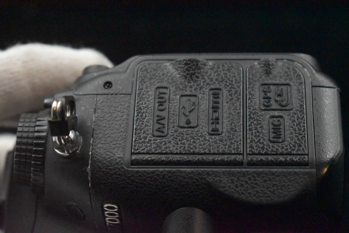 [US Duty Paid] Nikon D7000 DSLR Digital SLR Camera Body Used 8687