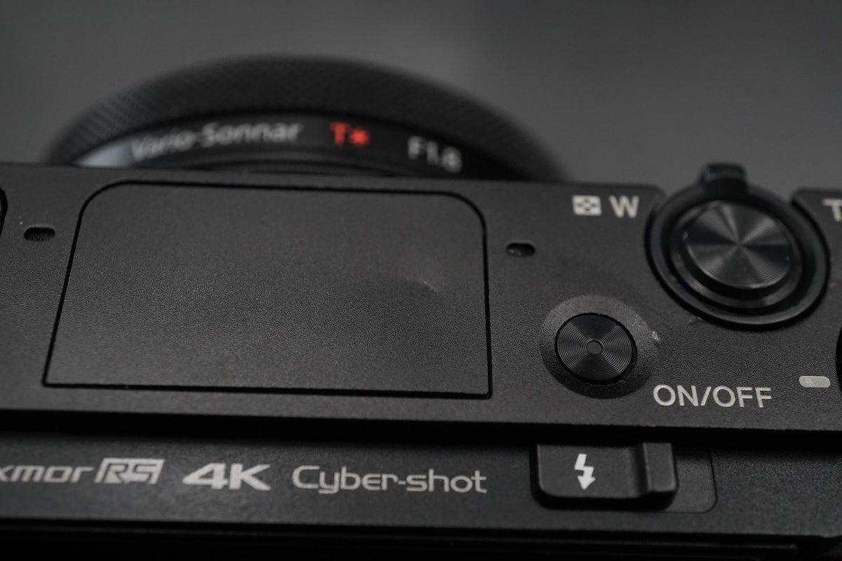 Sony Cyber-Shot DSC-RX100M5A 20.1MP 4K Digital Camera #11125