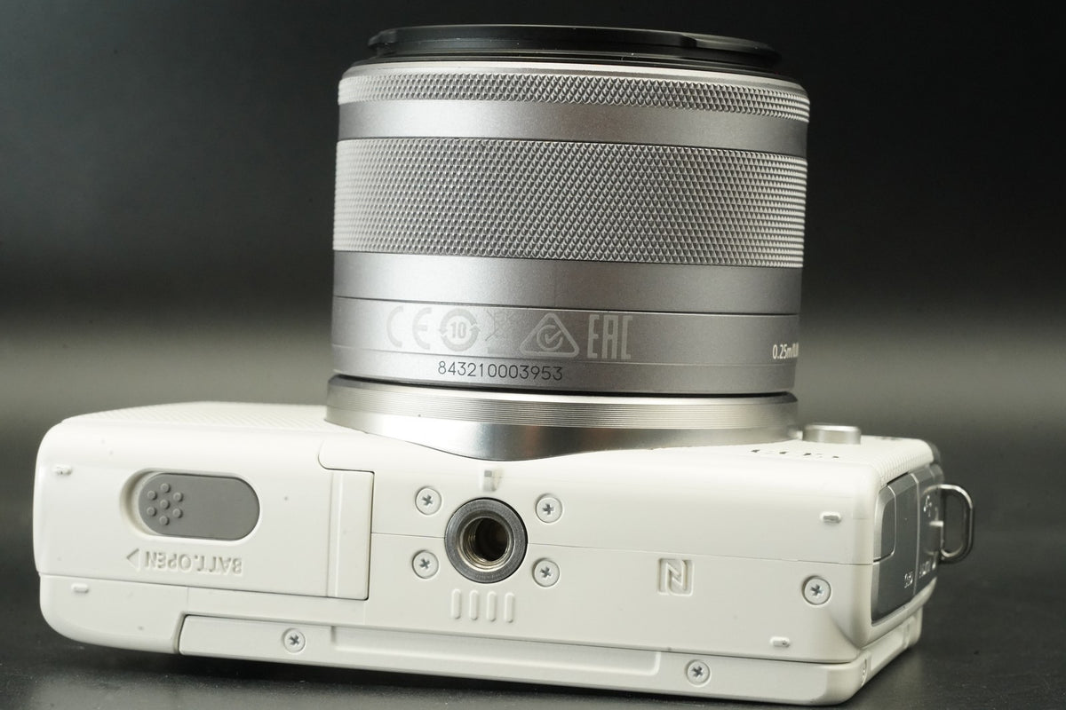 Canon EOS M100 Digital Camera 15-45mm White EF-M Mount #11963