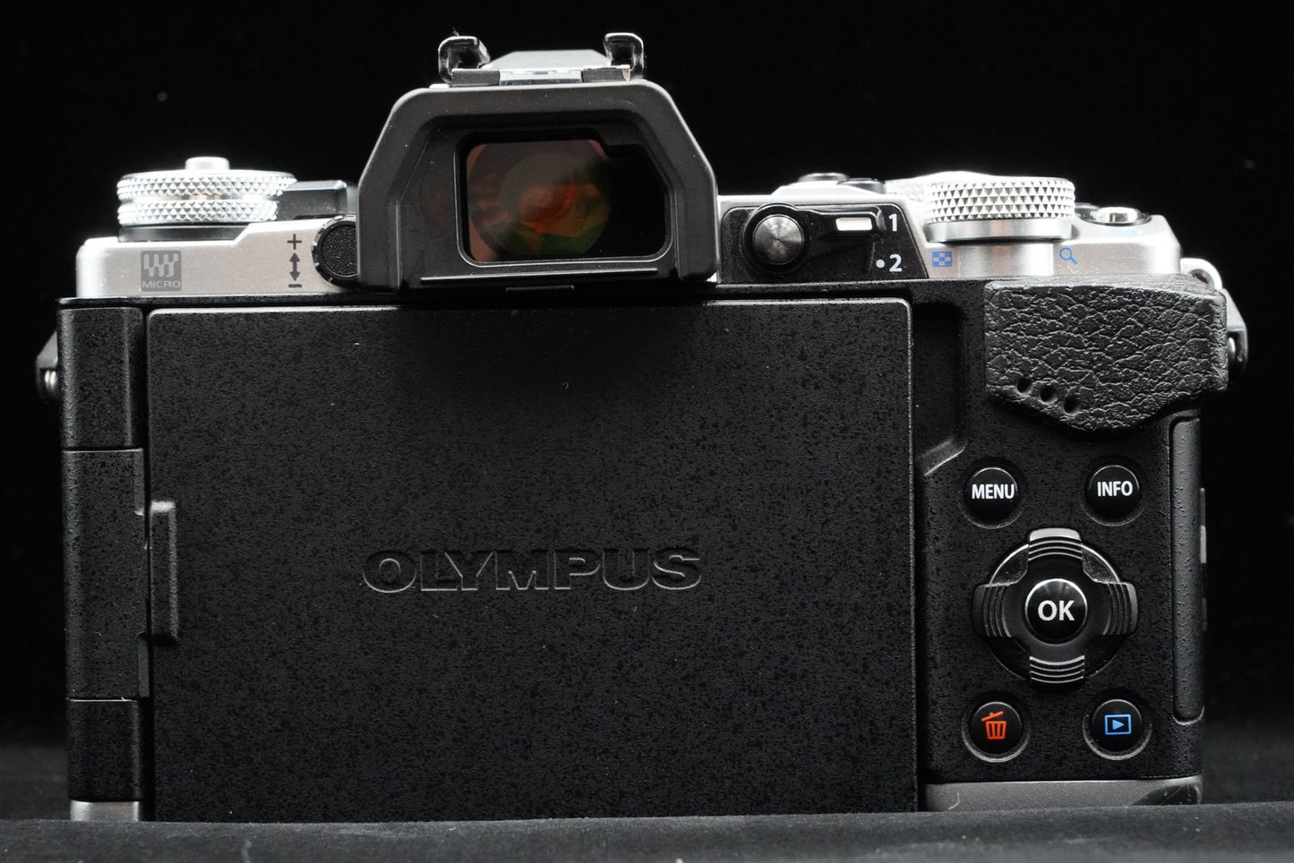 Olympus OM-D E-M5 Mark II 16.1MP Digital SLR Camera Silver US Duty Paid R0289