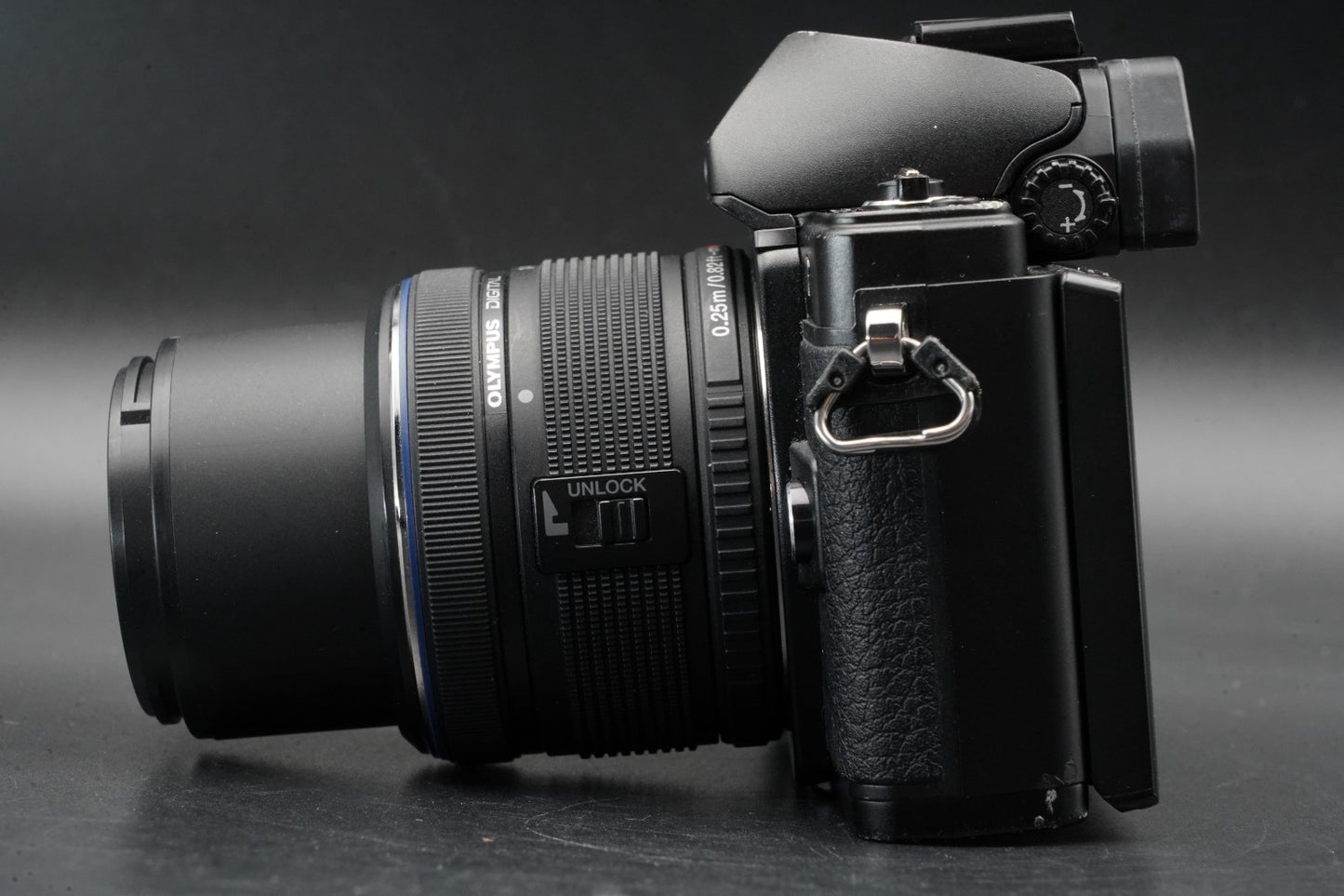 Olympus OM-D E-M10 Mark II 16.1MP Digital Camera Black w/ 2 Lens 11241-2