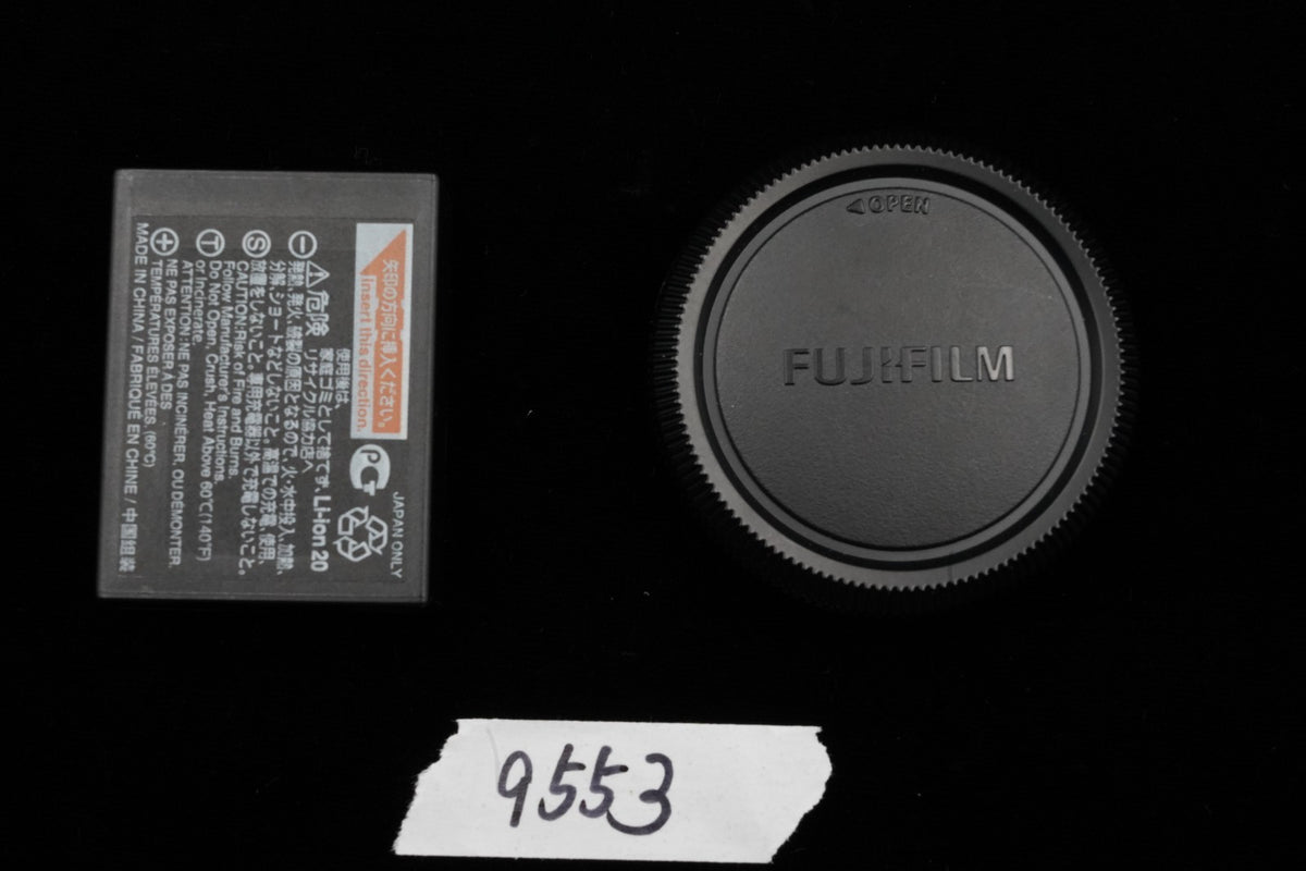 Fujifilm X-E1 16.3MP Digital SLR Camera Body Black US STOCK #9553