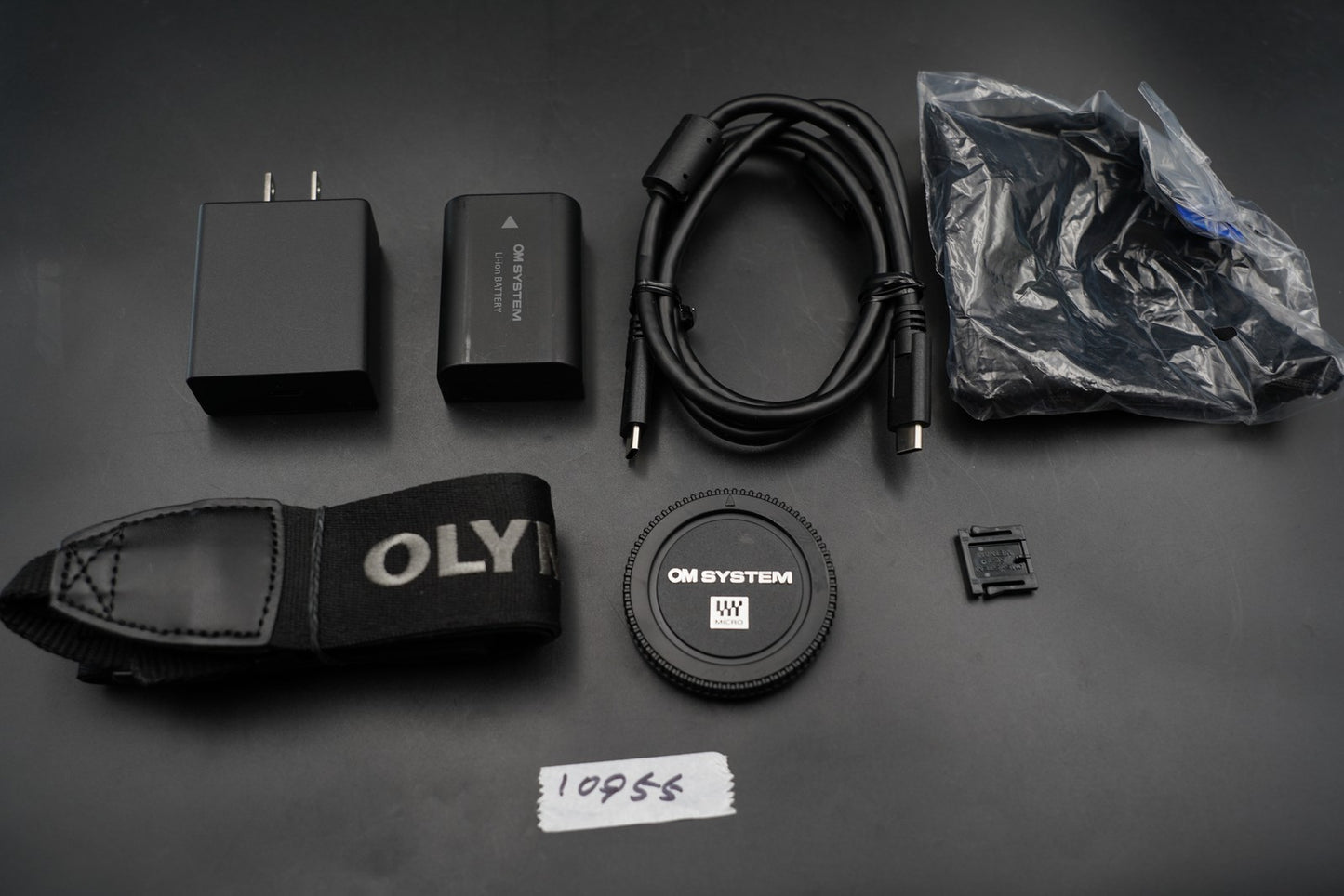 OLYMPUS OM System OM-1 20.4MP Mirrorless Camera US Duty Paid 10955