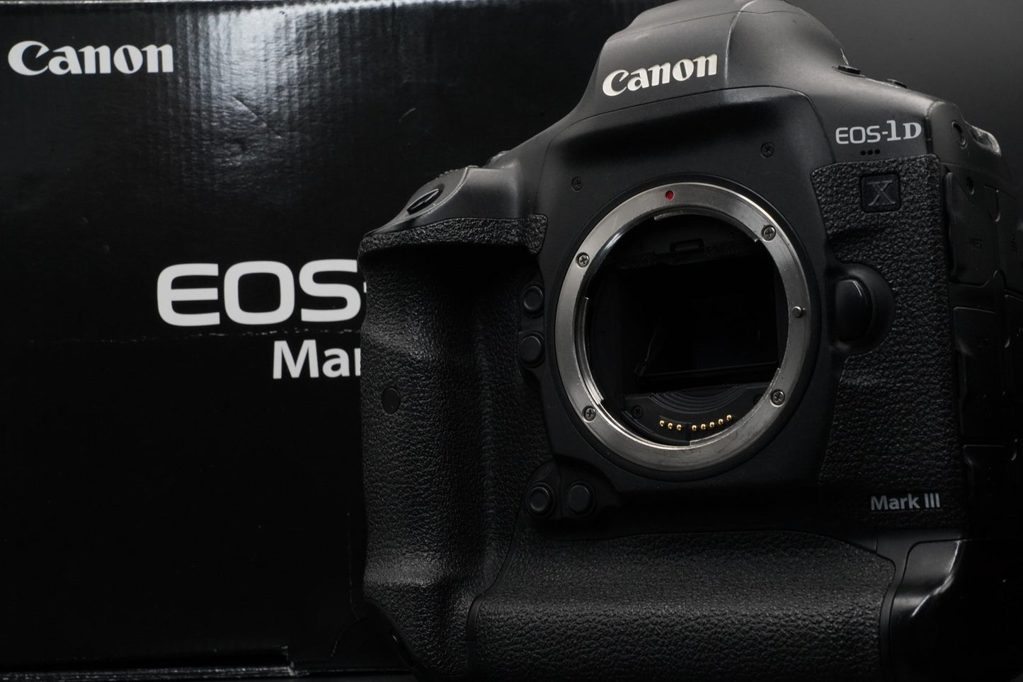 Canon EOS-1DX Mark III Digital SLR Camera US Duty Paid 10783