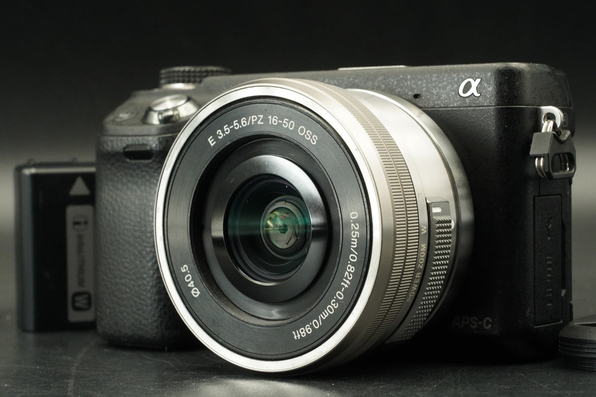Sony α NEX-6 Digital Camera w/ 16-50mm PZ Lens ENGLISH OK -3107 cut- #12456