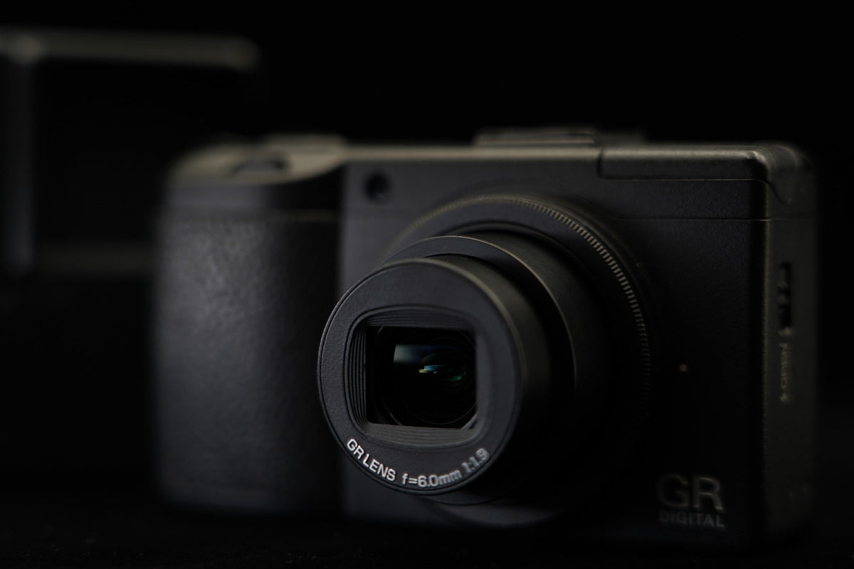 Ricoh GR Digital III 3 10.0MP Digital Camera JAPAN [] US STOCK #9530
