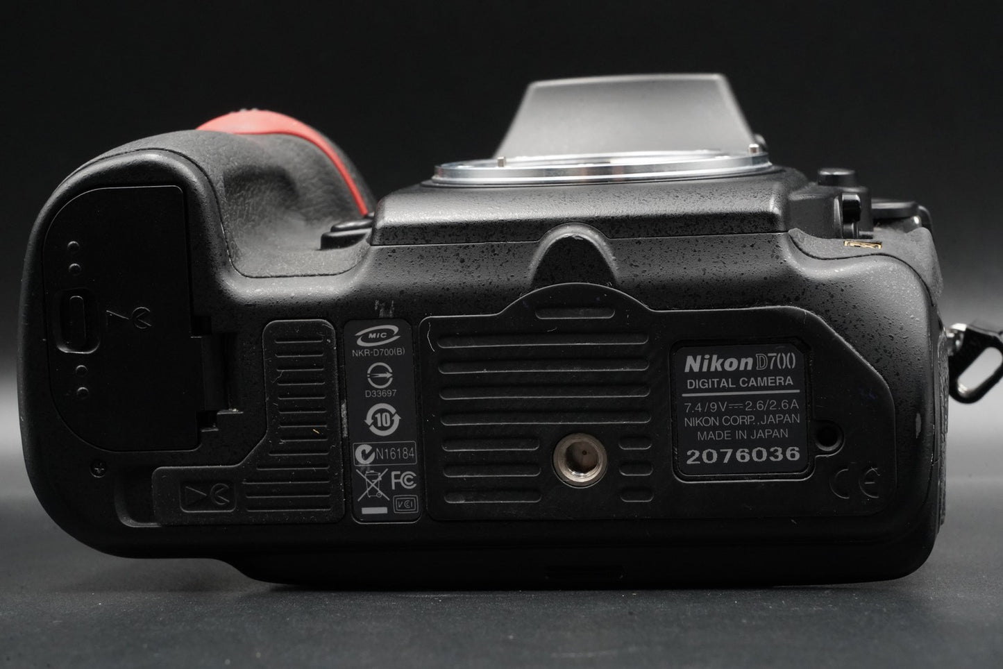 Nikon D700 12.1 MP DSLR Digital Video Camera Used US Duty Paid 10485