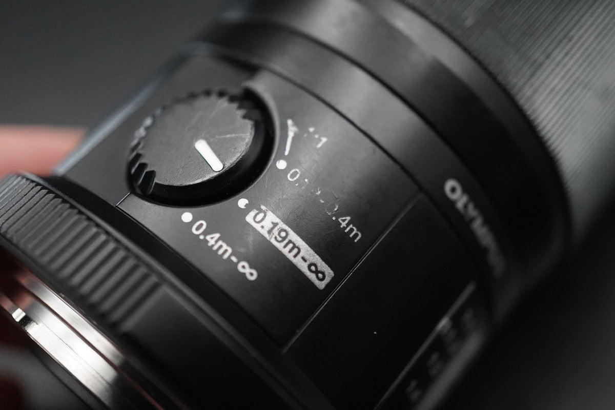 Olympus M.ZUIKO DIGITAL 60mm f/2.8 ED Macro Lens Micro Four Thirds #12139