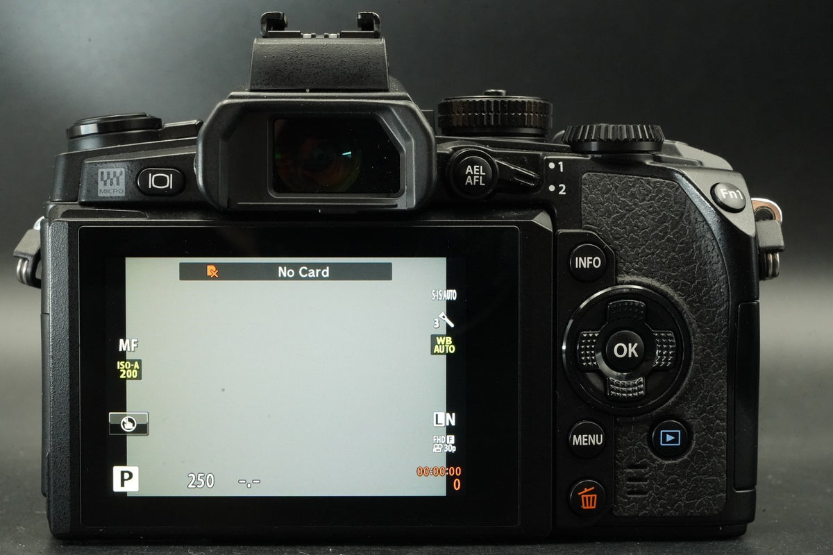 Olympus OM-D E-M1 Mirrorless Digital Camera Black Body #11911