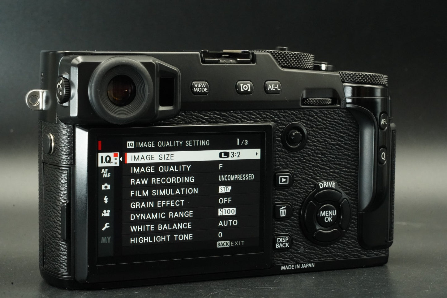 4623 cuts!! Fujifilm X-Pro2 24.3MP Mirrorless Digital Camera Black 11649