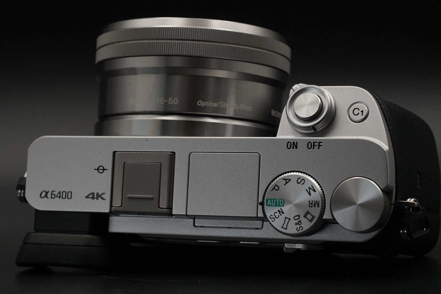 888 cuts!! Sony Alpha A6400 Mirrorless Digital Camera with Lens Silver 10770