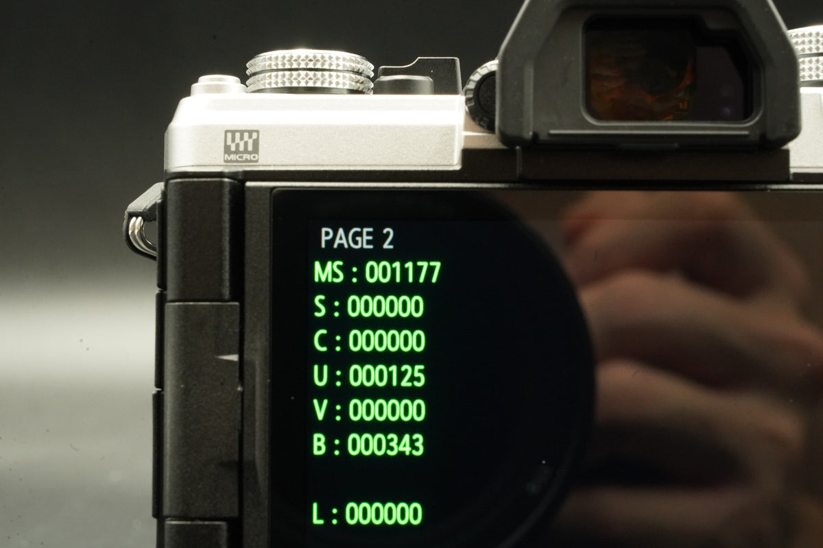 OM SYSTEM OM-3 Mirrorless Camera + M.ZUIKO 12-45mm f/4 Silver -1177 cuts- #12154