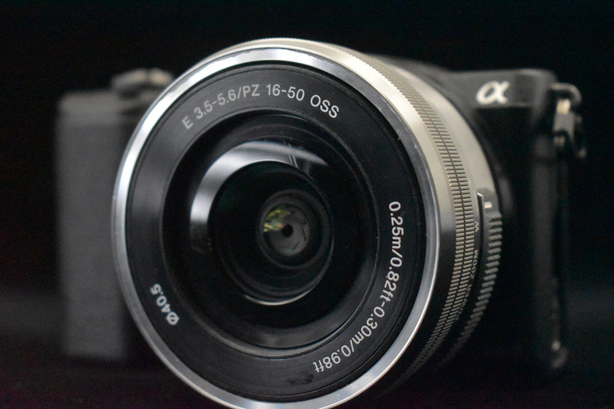 [US Duty Paid] Sony Alpha a5100 Mirrorless Digital Camera with Lens Black 9345