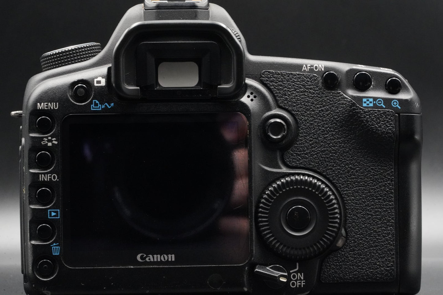 Canon EOS 5D Mark II DSLR Camera + EF 24-105mm f/4 Lens Black 10364