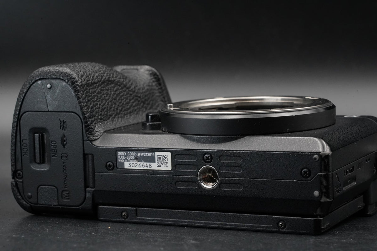 Sony Alpha a6500 24.2MP Digital Camera Black US STOCK #11215