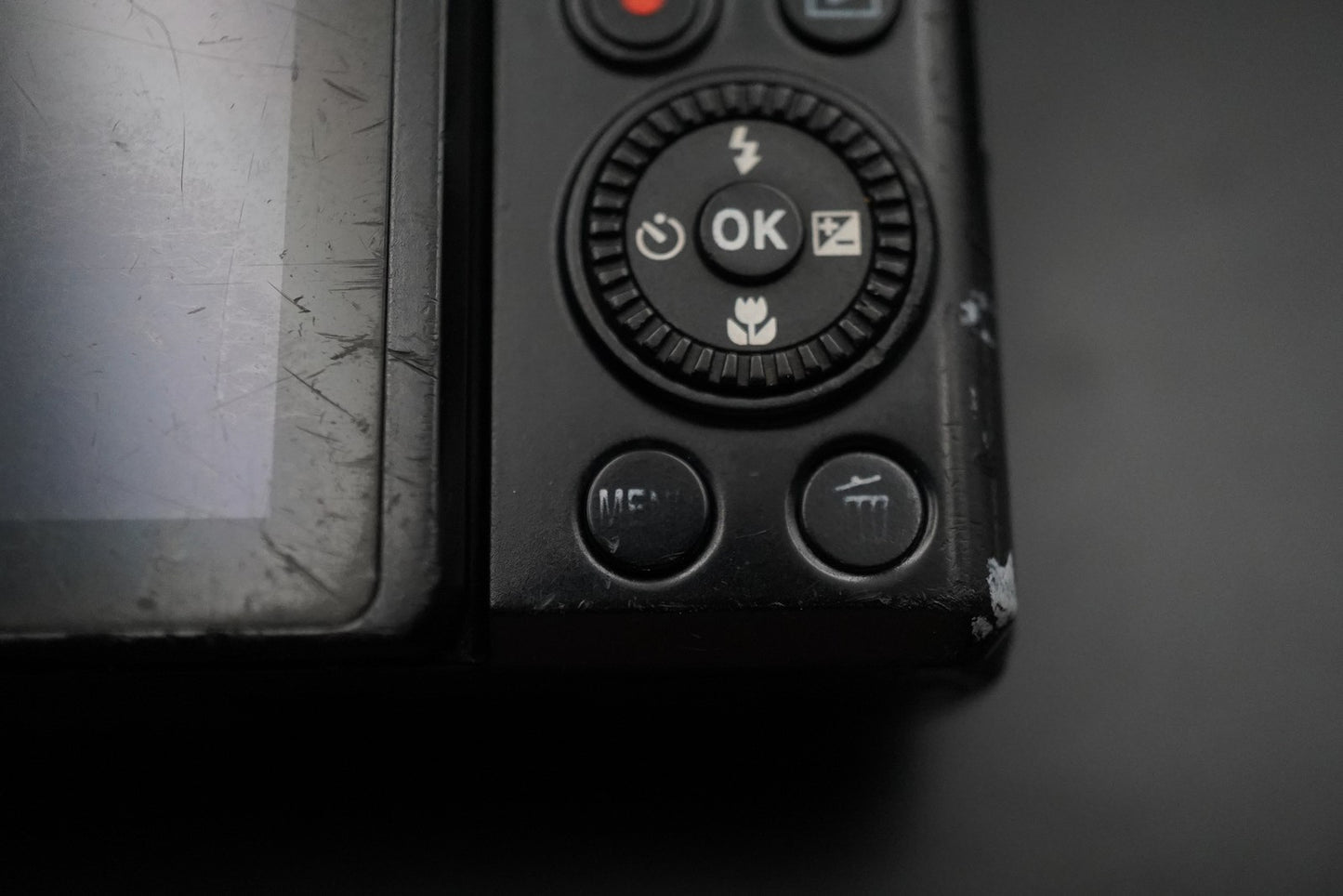 Nikon COOLPIX A900 20.3MP 35x Compact Digital Camera Black US Duty Paid 10775