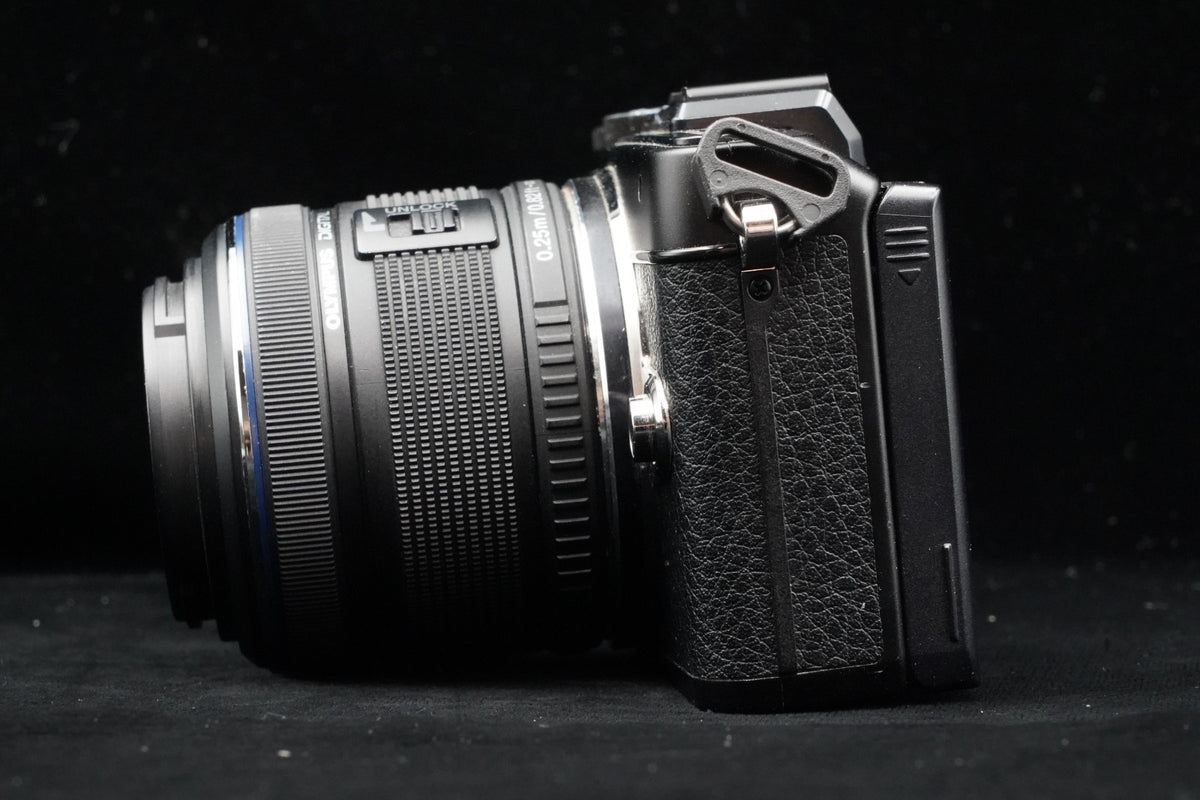 Olympus PEN E-PL7 Digital Camera Black with Lens US STOCK #9721
