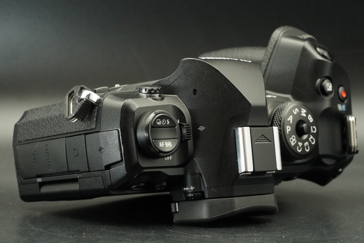 OM SYSTEM OM-1 Mark II Mirrorless Camera -842 cuts- US STOCK #11809