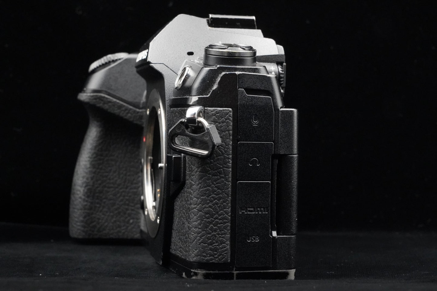 Olympus OM-D E-M1 Mark II Digital Camera Black Body US Duty Paid 9877