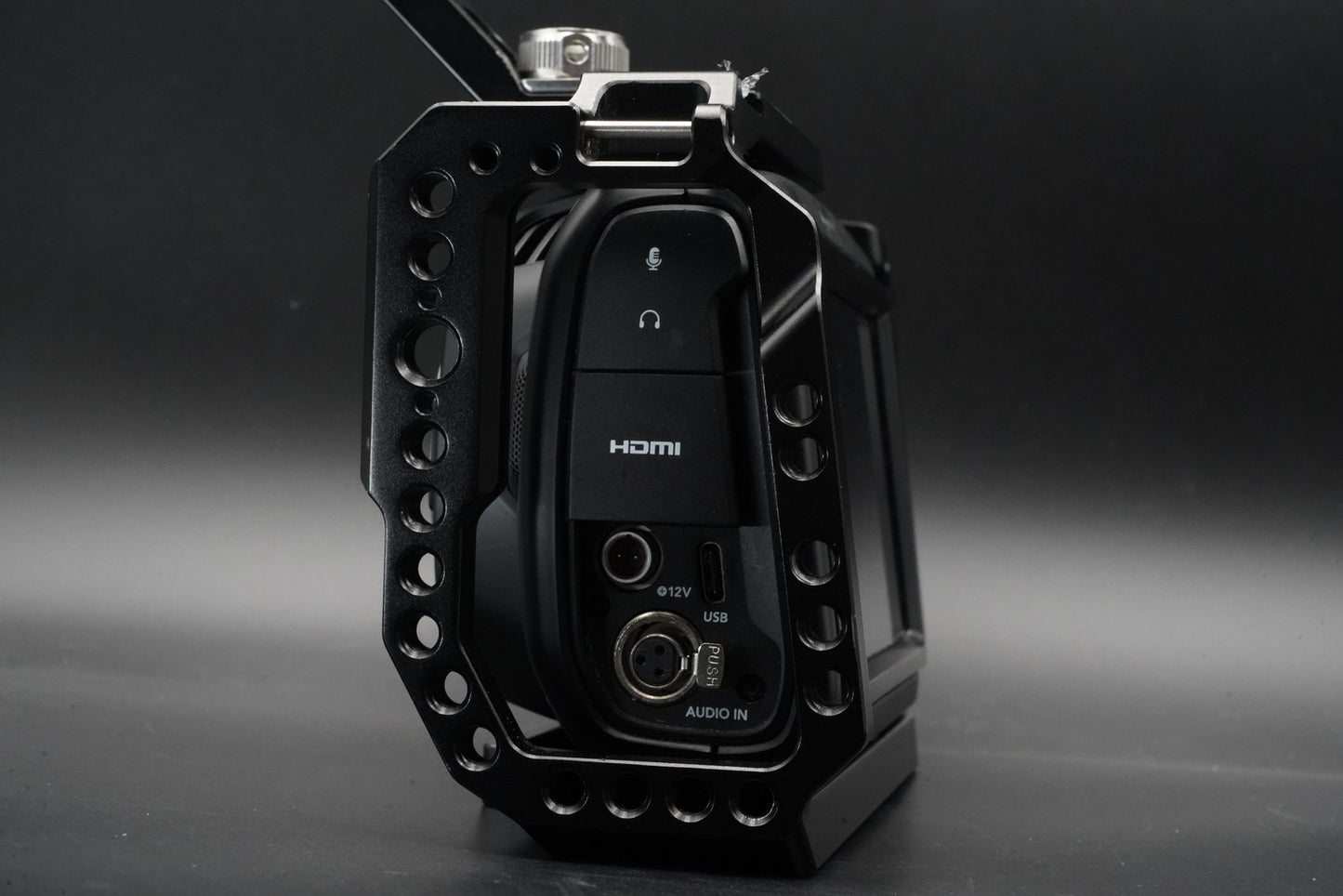 Blackmagic Design Pocket Cinema Camera 4K Camcorder BMPCC (M4/3 Mount) 10839