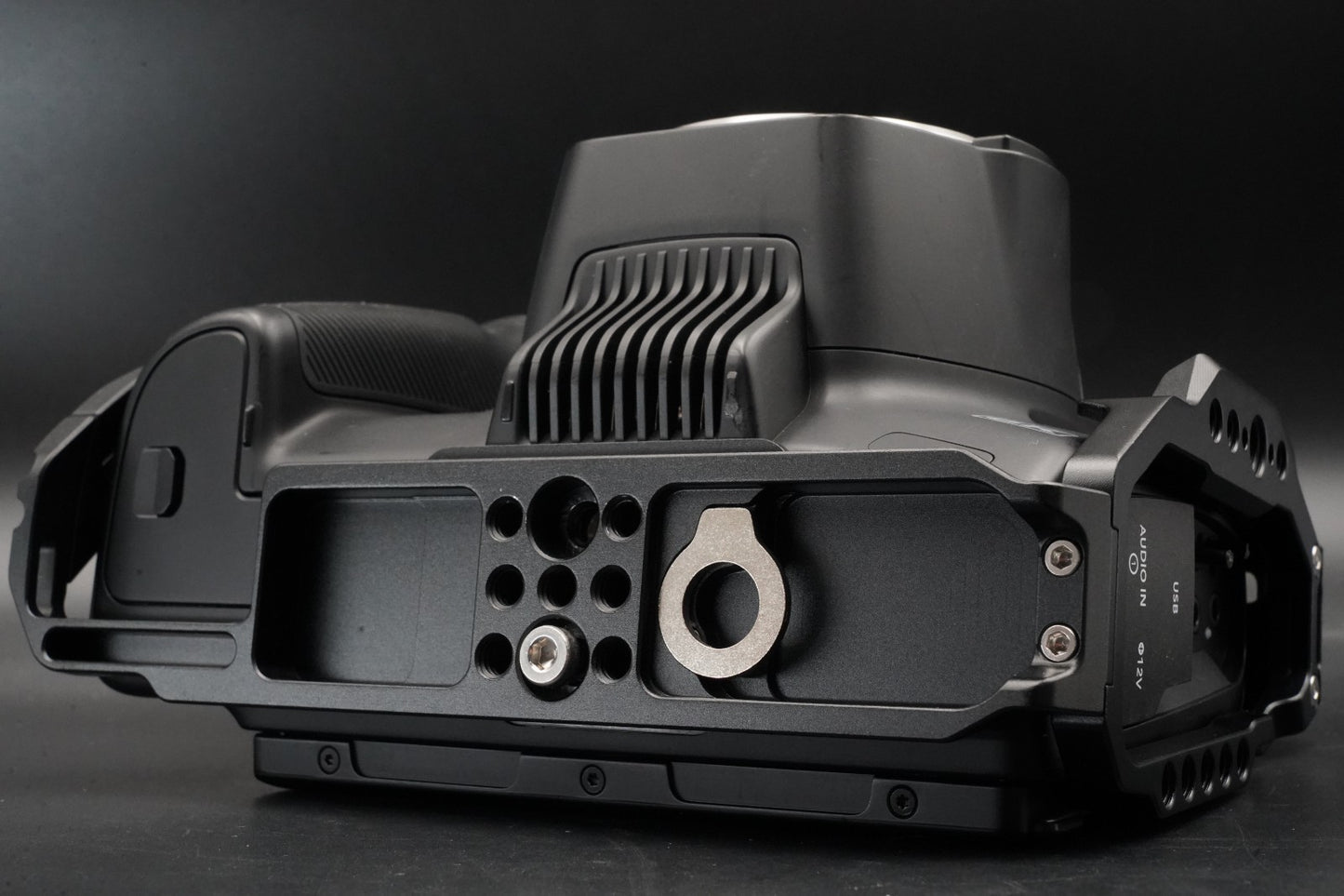 Blackmagic Cinema Camera 6K CINECAM60KLFL Canon EF Mount 11036