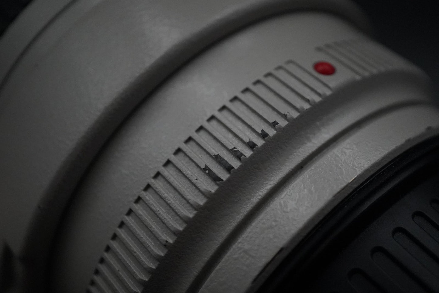 Canon EF 70-200mm f/2.8 L IS II USM Telephoto Lens US Duty Paid 10914