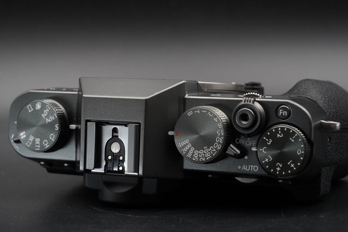 Only 1 cuts!!! Fujifilm X-T30 Charcoal Mirrorless Camera 10933