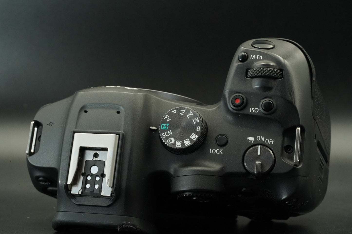 Canon EOS R7 Mirrorless Digital Camera US DUTY PAID 11658