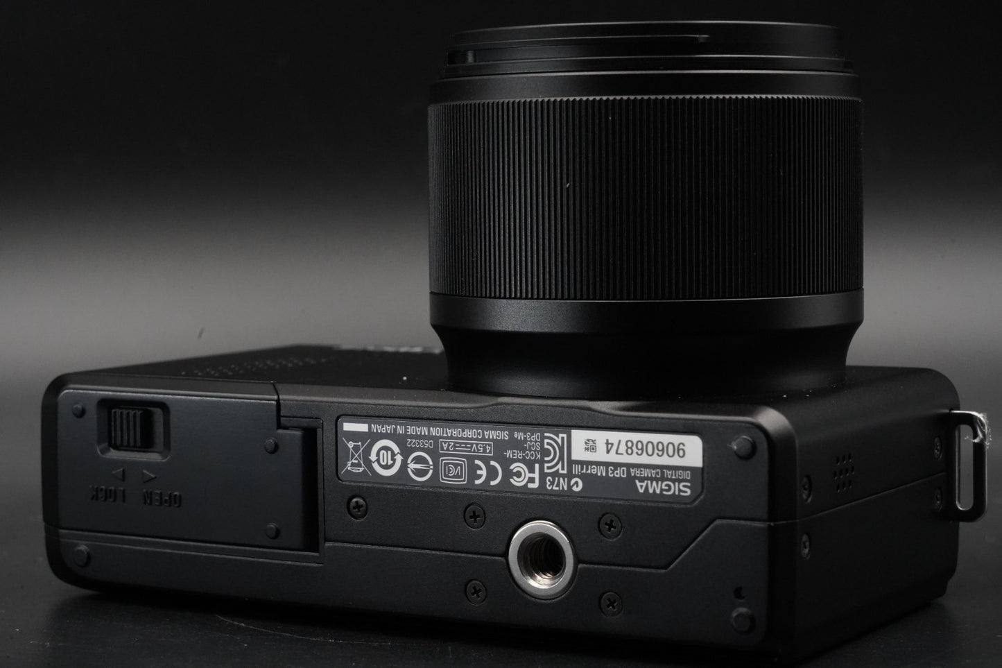 [ALMOST UNUSED] Sigma DP3 Merrill 46.0MP Compact Digital Camera Black 10900