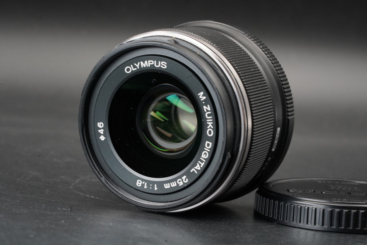 OLYMPUS M.ZUIKO DIGITAL 25mm F/1.8 Black Lens for Micro Four Thirds 11067
