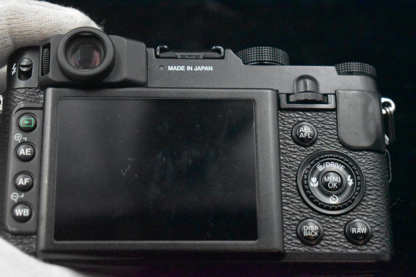 [US Duty Paid] Fujifilm X10 Black pPoint and Shoot Compact Digital Camera 8796