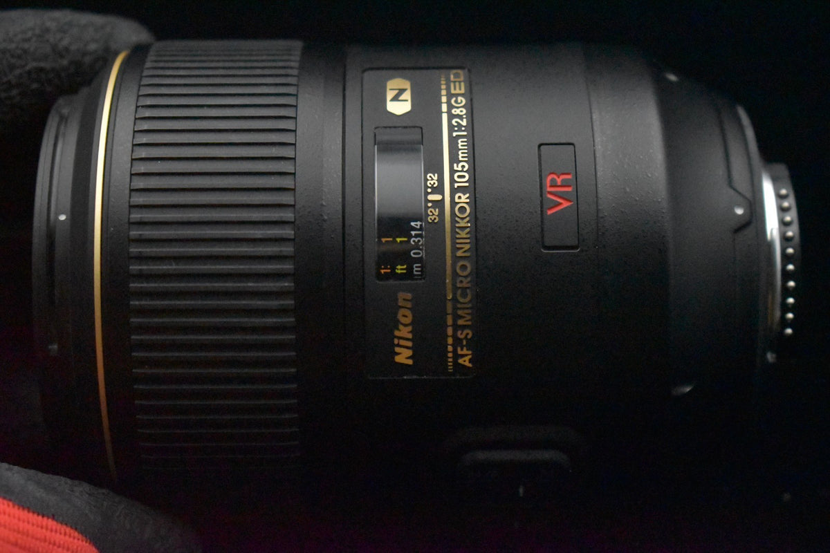 [US Duty Paid] Nikon AF-S MICRO NIKKOR 105mm F/2.8G ED VR Lens 9396