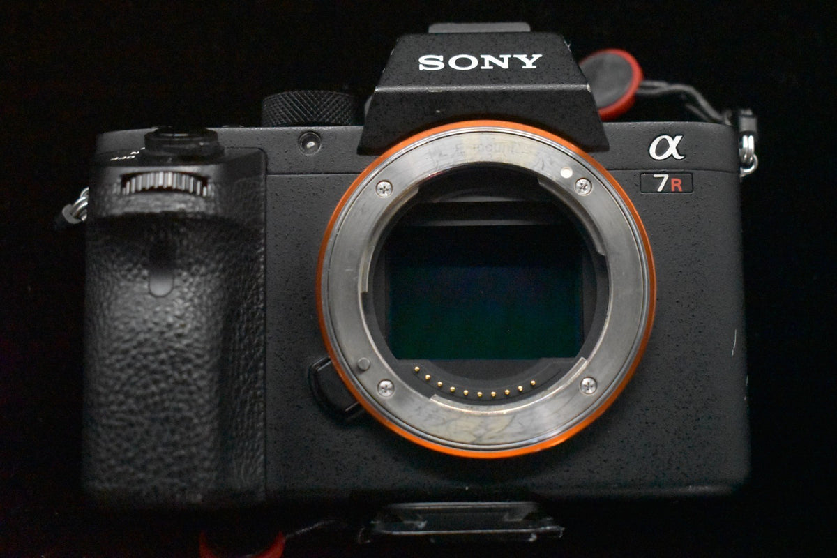[US Duty Paid] Sony ILCE-7RM2 A7R II Spiegellose Digitale...
