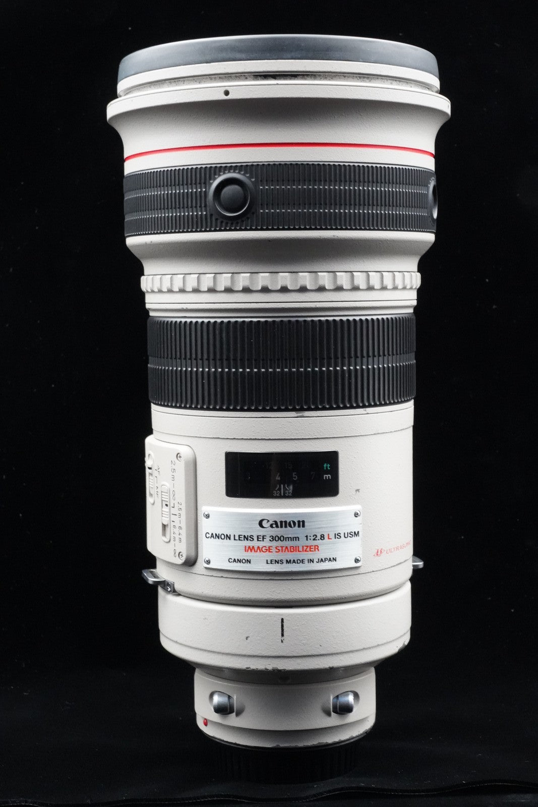 Canon EF 300mm F/2.8 L IS USM Lens w/ BOX US DUTY PAID 10208
