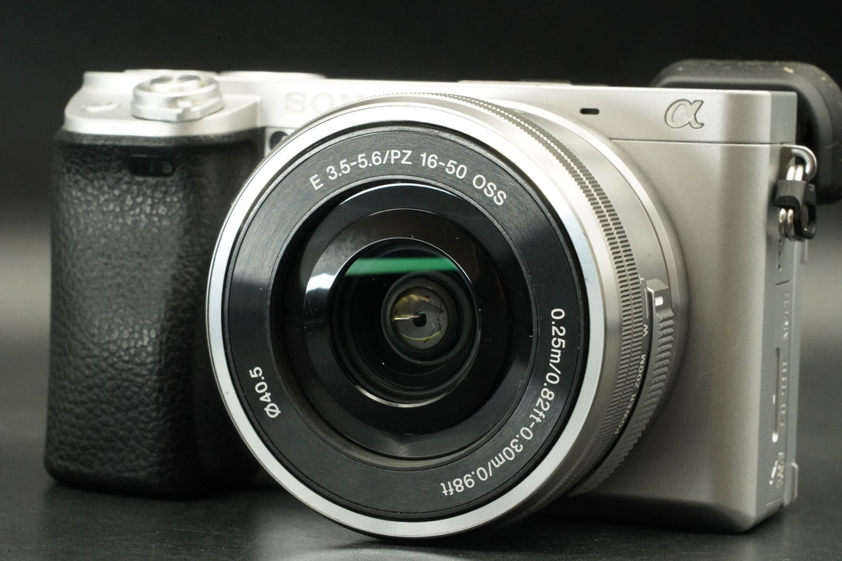 Sony A6400 Digital Camera Silver w/ 16-50mm Lens -57852 cuts- #12530
