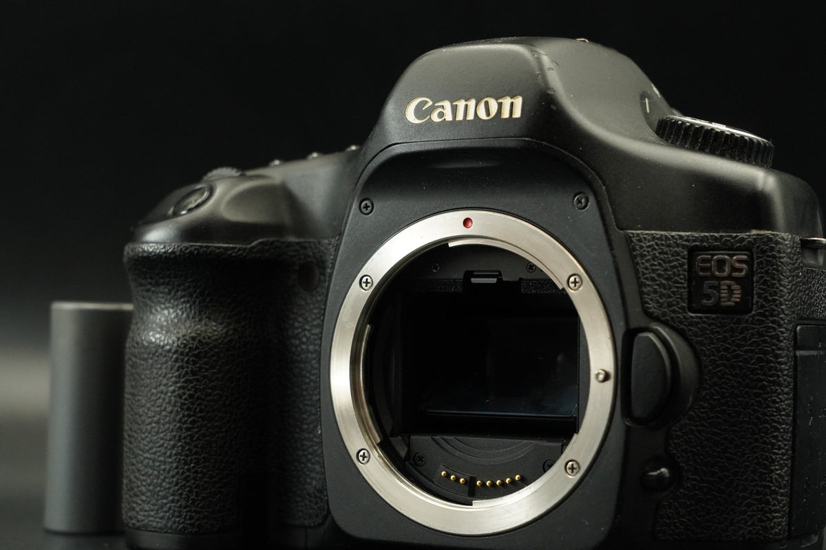 Canon EOS 5D Digital SLR Full Frame Camera Body Only #12350