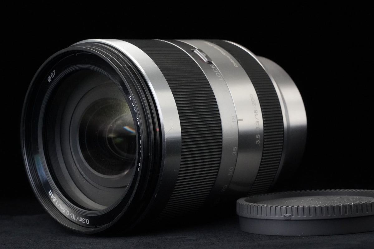 Sony E 18-200mm f/3.5-6.3 OSS silver Lens E Mount SEL18200 US STOCK #11585