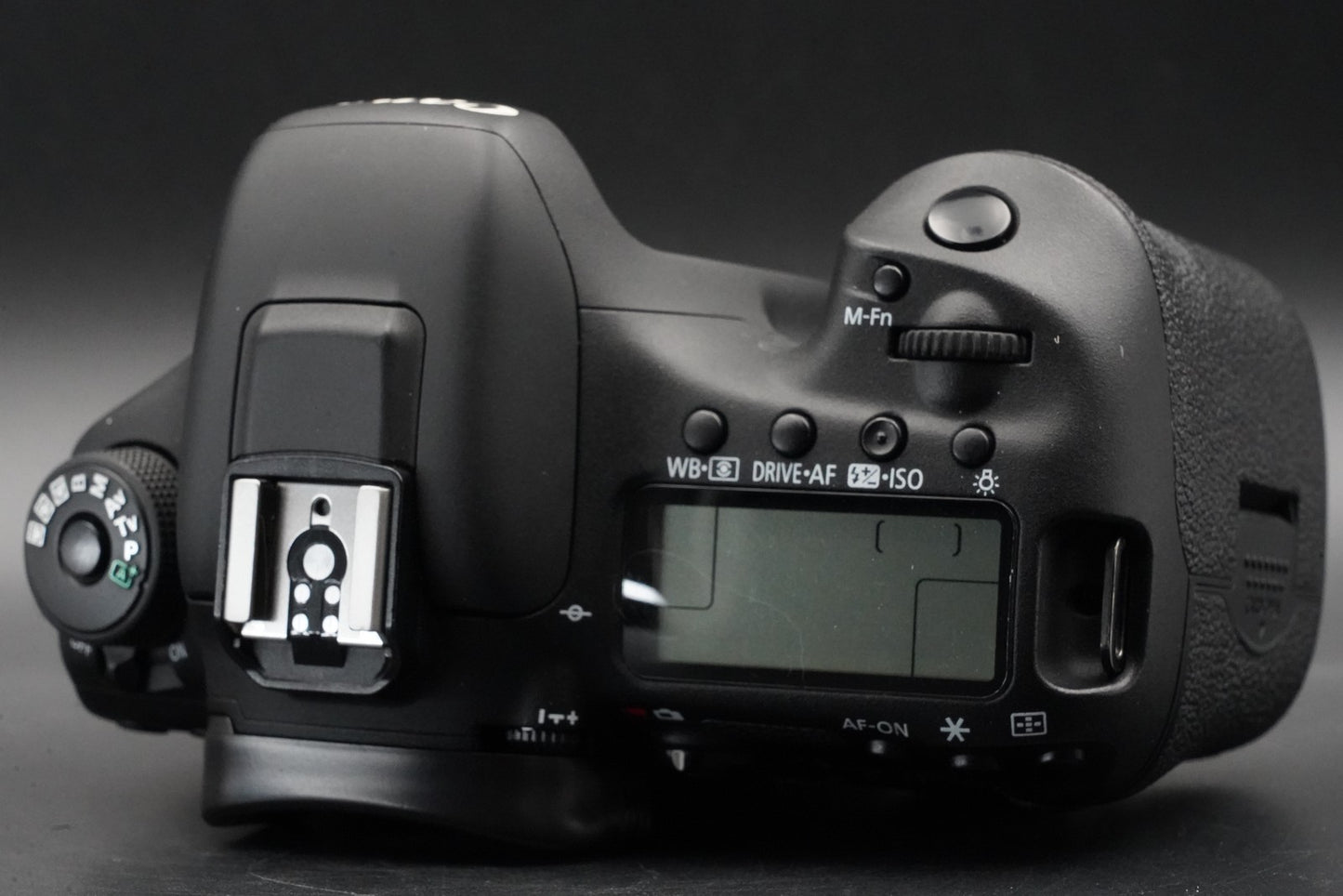 Canon EOS 7D Mark II DSLR Digital SLR Video Camera Used US Duty Paid 11043