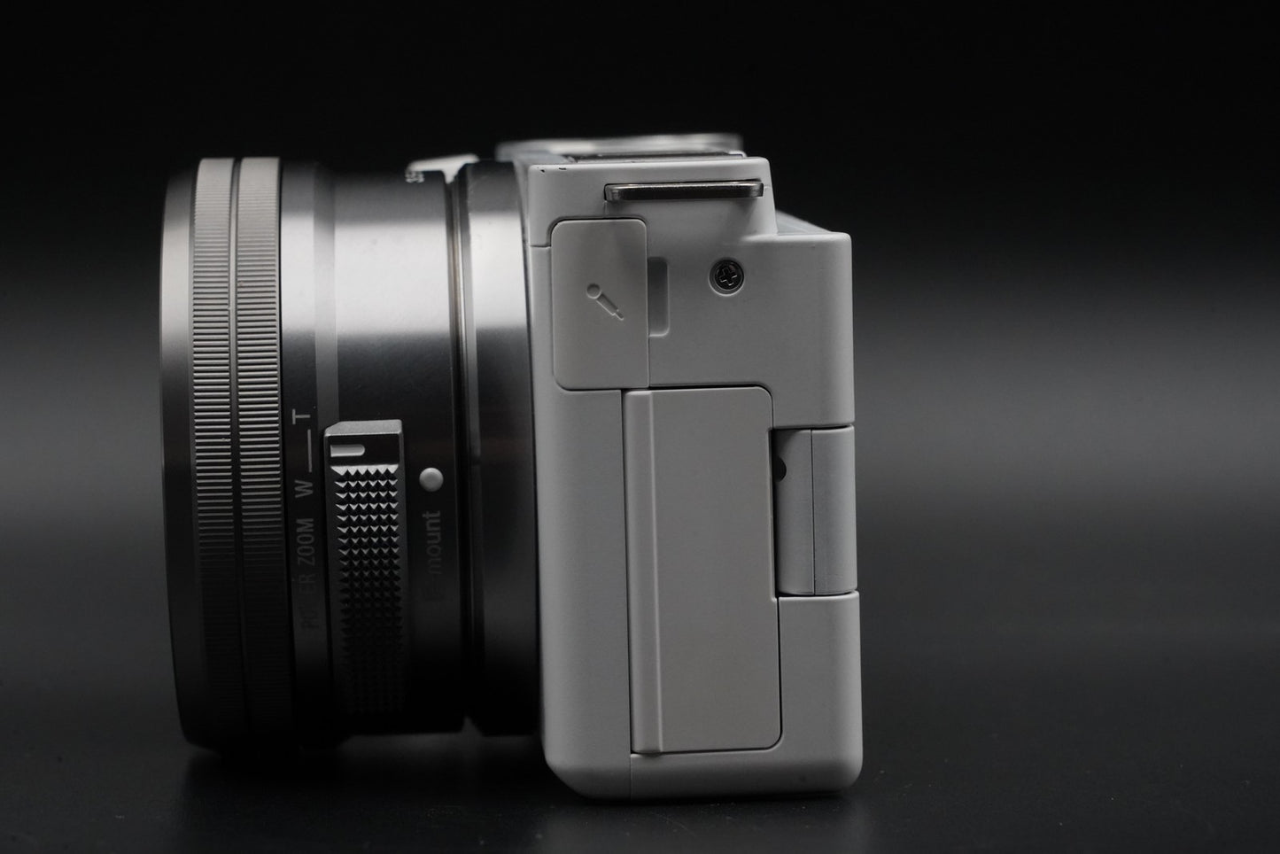 Sony Alpha ZV-E10 Mirrorless Vlog Camera with Lens White US Duty Paid 10591