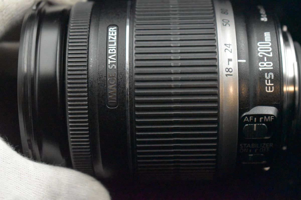 Canon EF-S 18-200mm f/3.5-5.6 IS Wide Angle Zoom AF Lens 10542 US STOCK