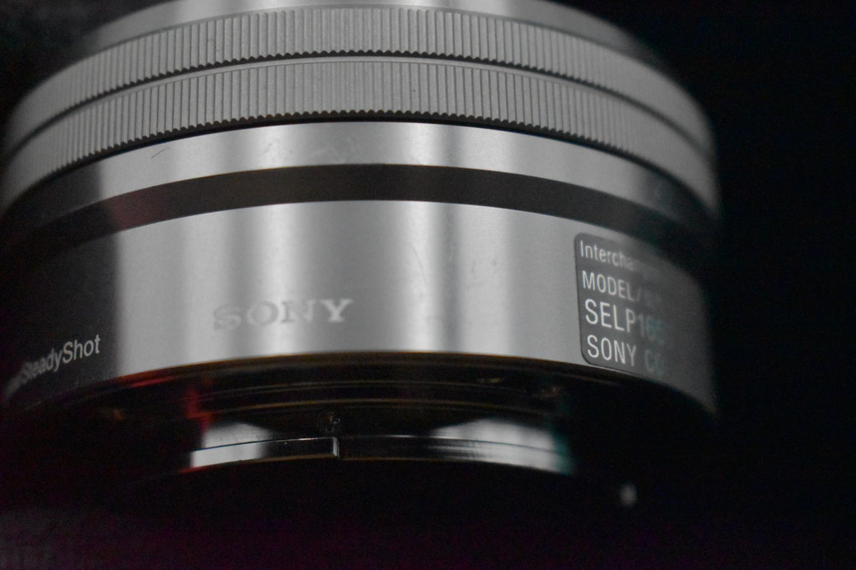 [US Duty Paid] Appareil photo numérique sans miroir Sony Alpha a5100 avec...