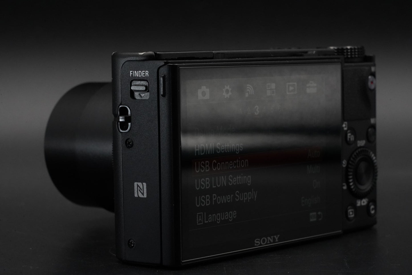 Sony Cyber-shot DSC-RX100M3 III Point Shoot Digital Camera US Duty Paid 10853