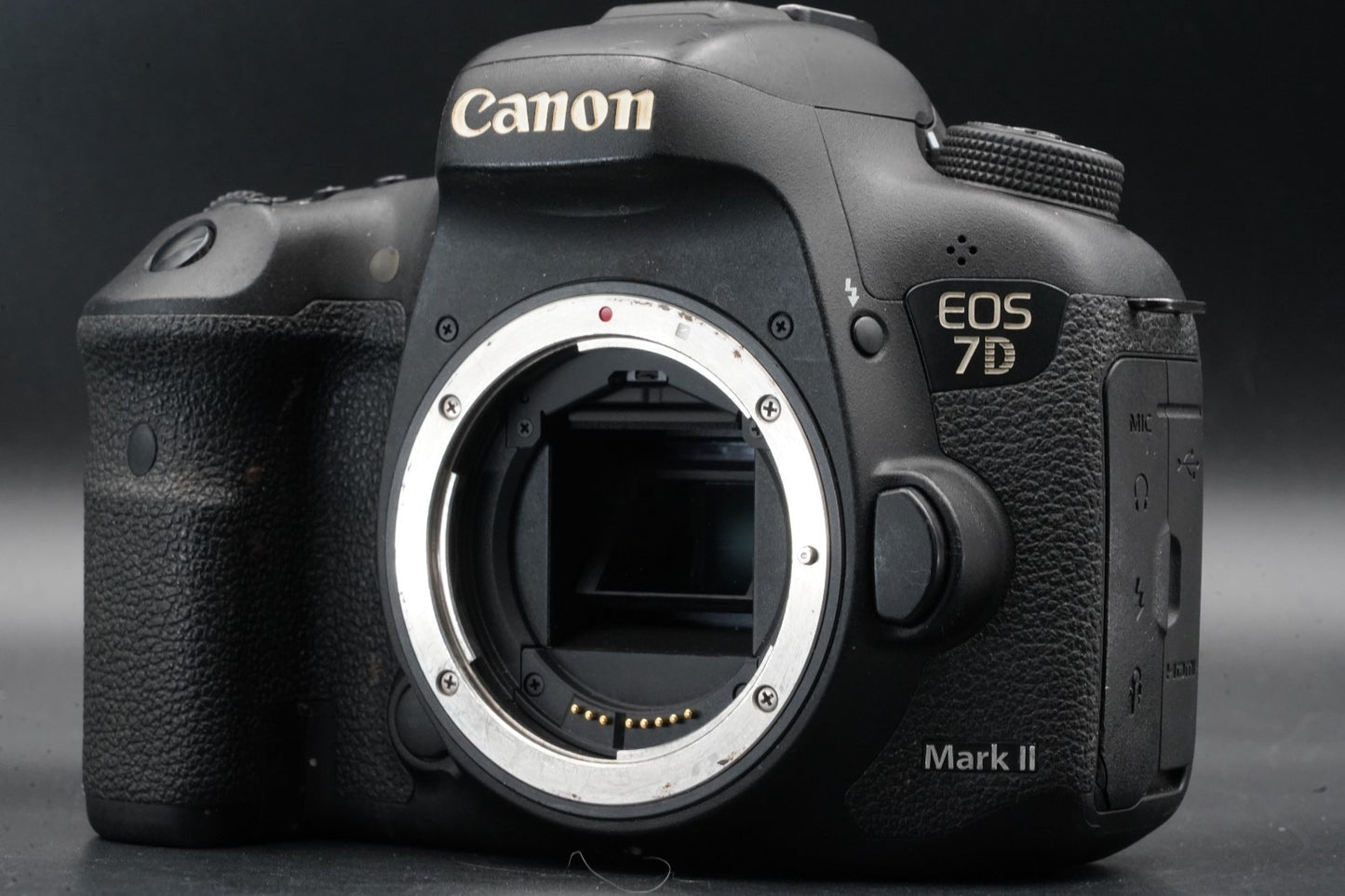 988 cuts! Canon EOS 7D Mark II DSLR Digital SLR Video Camera 11418