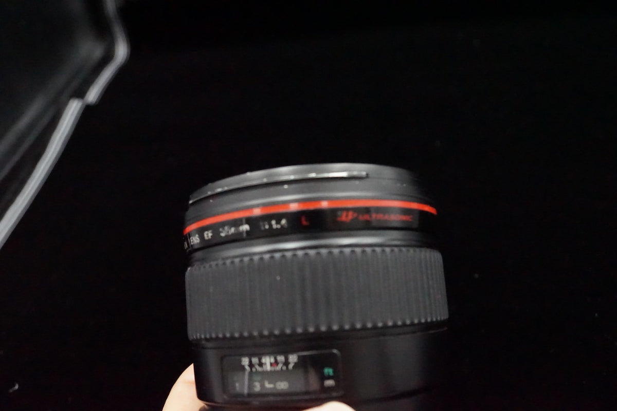 Canon EF 35mm f/1.4 L USM Wide Angle Prime Lens JAPAN US STOCK #10568